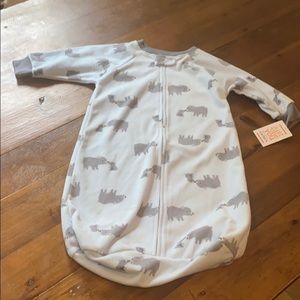 NWT Carter’s sleep sack 0-9 months